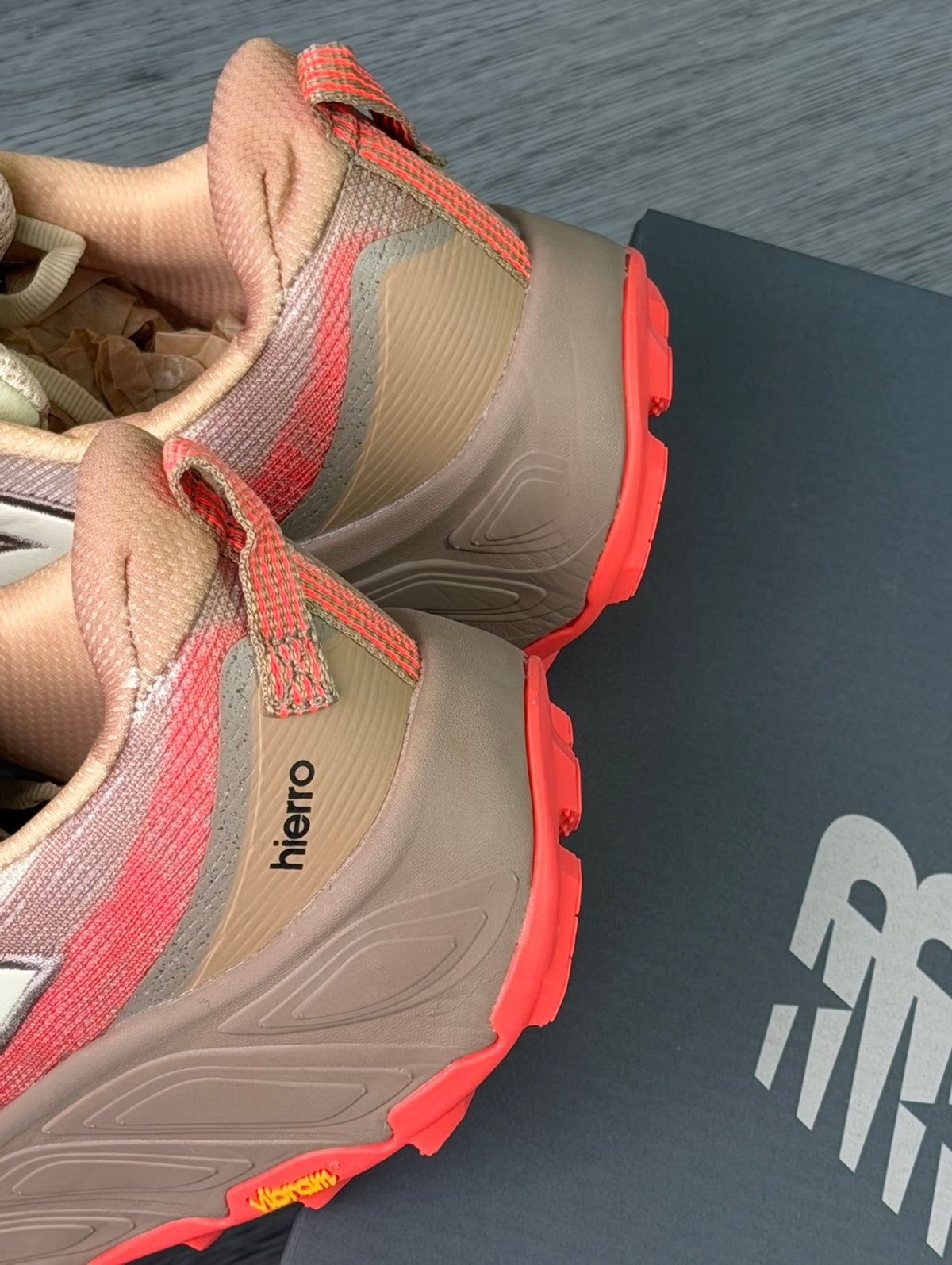 New Balance Hierro
