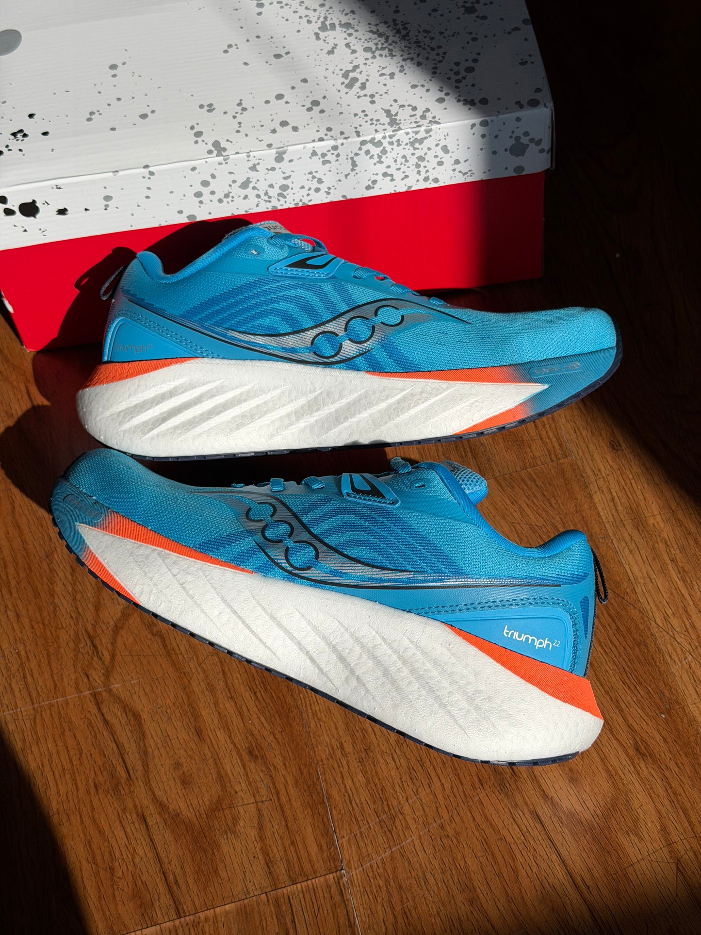 Saucony triumph 23