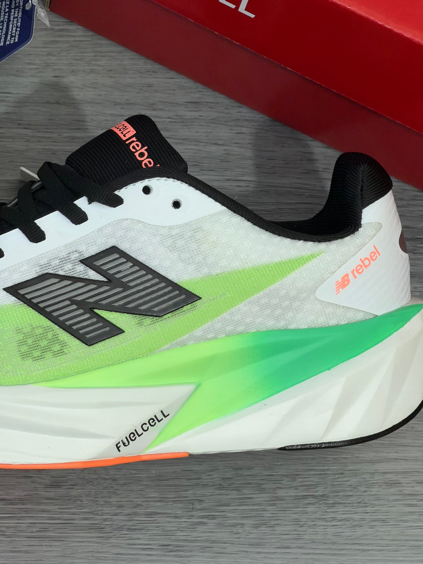 New balance rebel V5