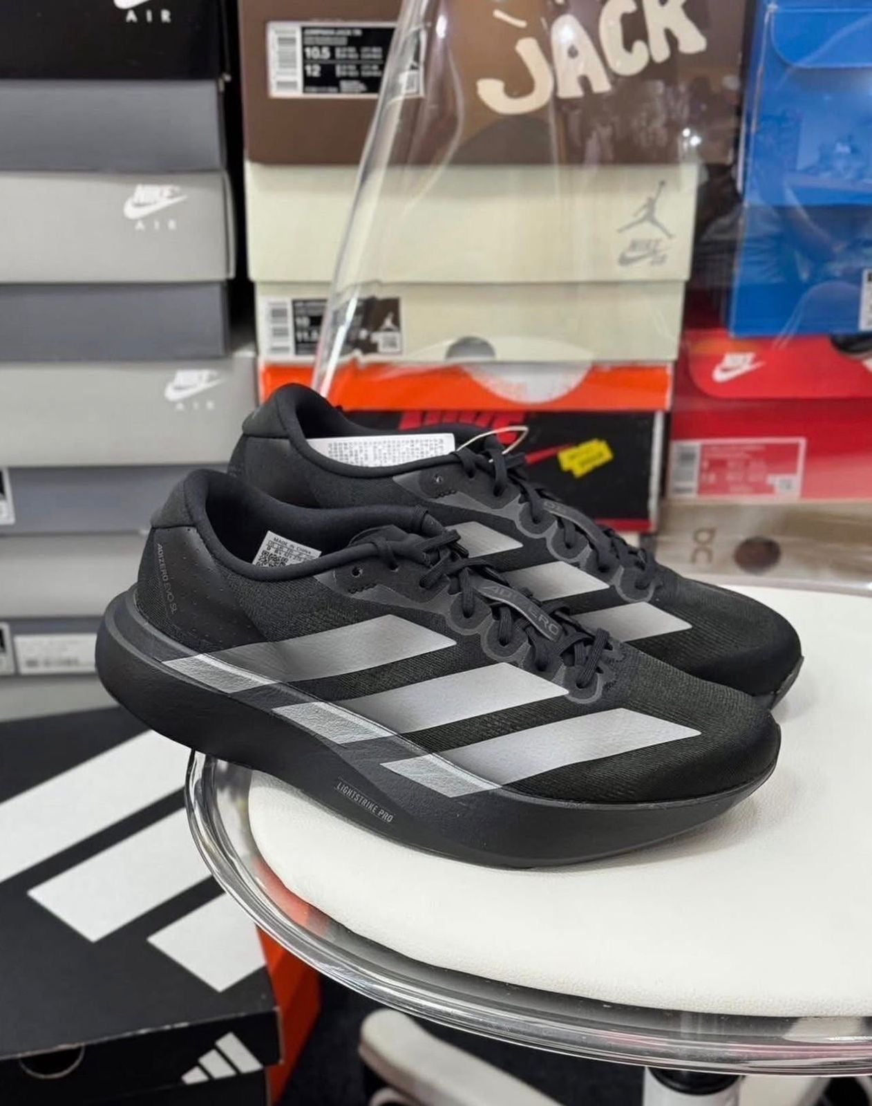 ADIZERO EVO SL