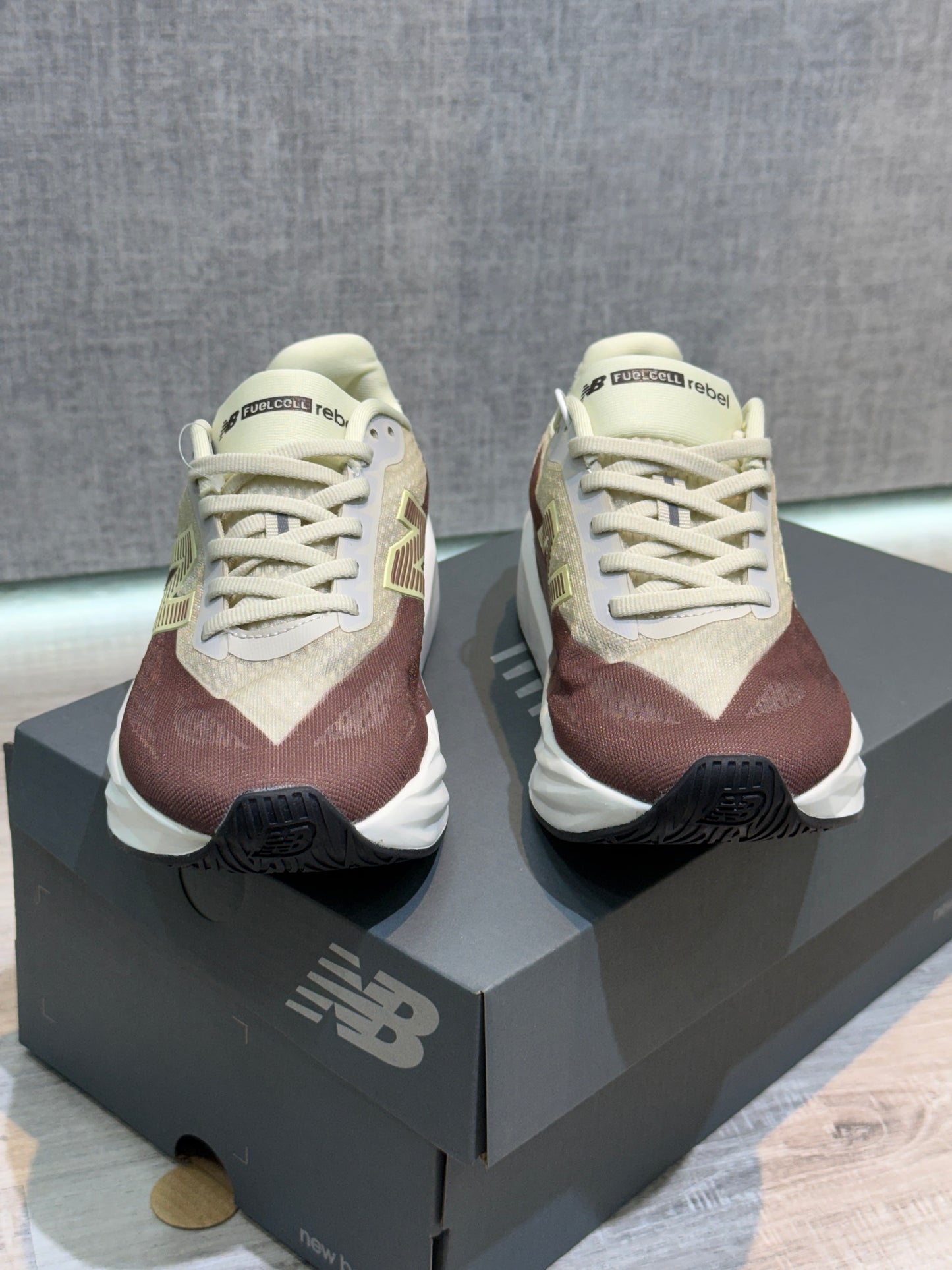 New balance Rebel V5