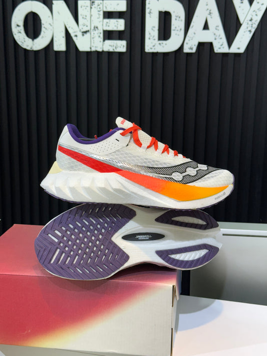 Saucony Endorphin PRO 4