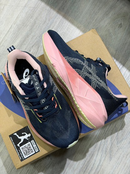 Asics Novablast 5
