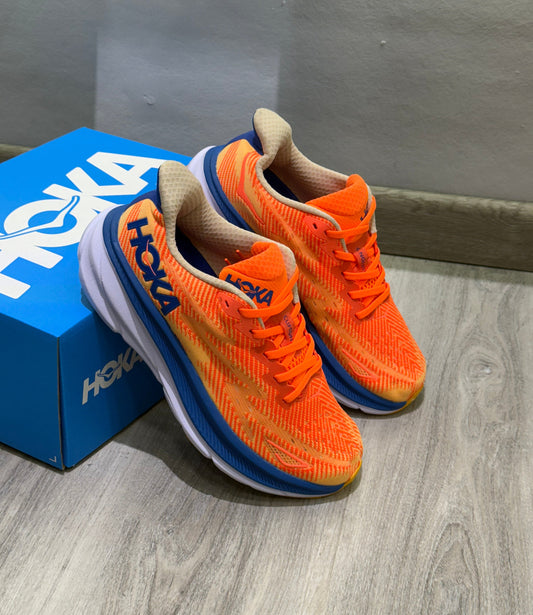 Hoka Clifton 9