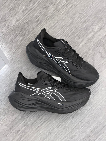 Asics Superblast 3