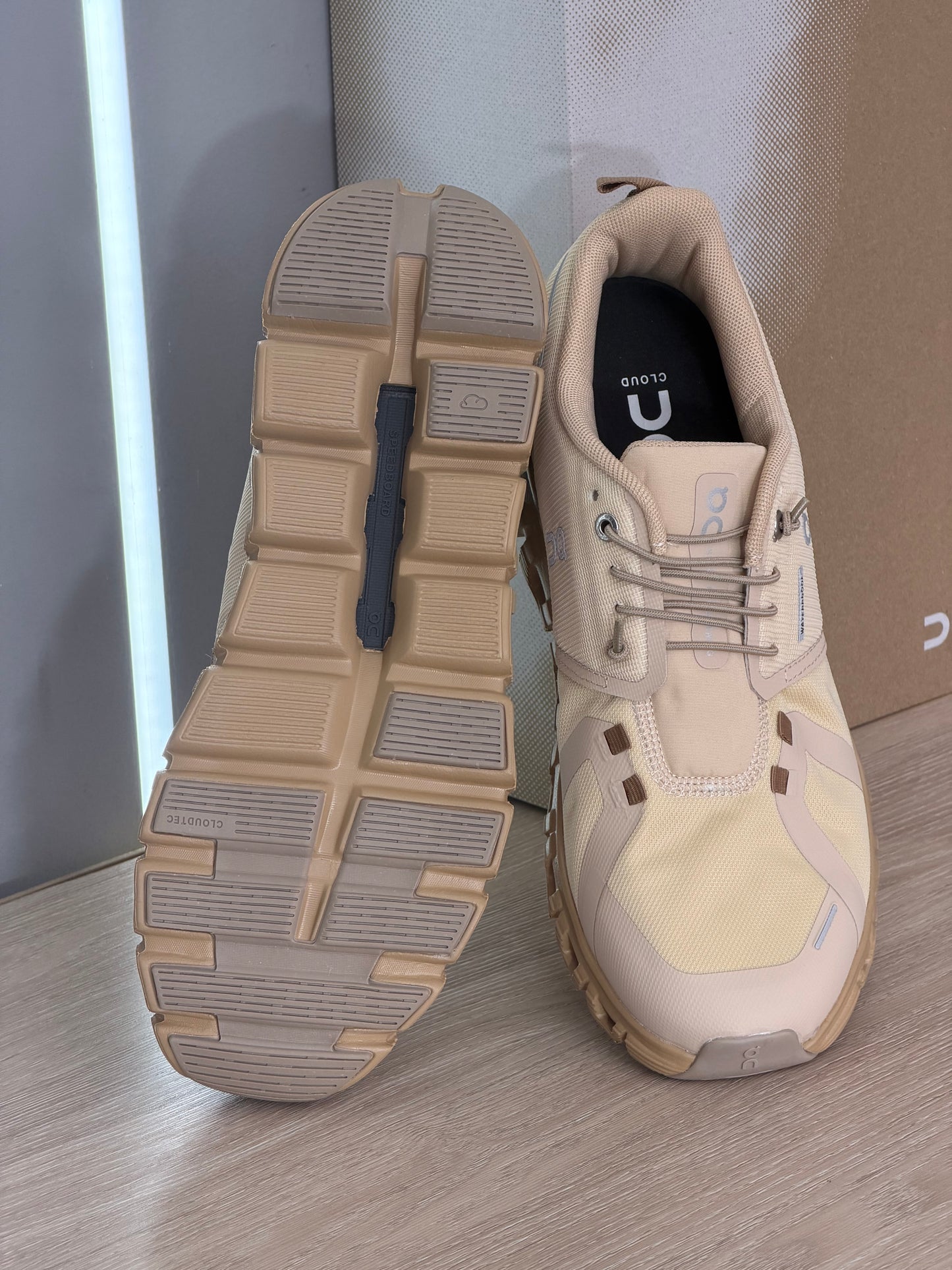 ON CLOUD 5 WATERPROOF