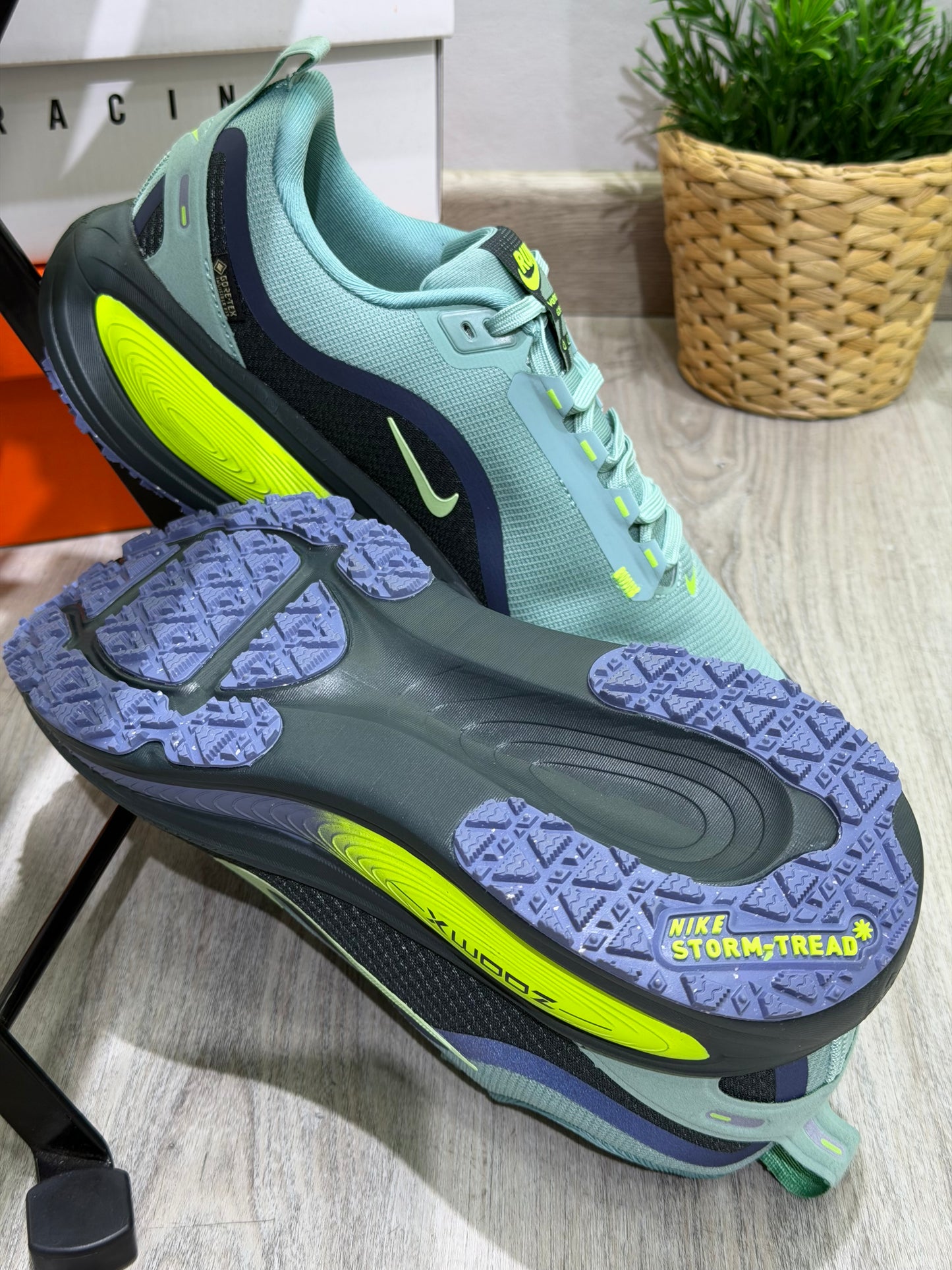 Nike Vomero 18 Goretex