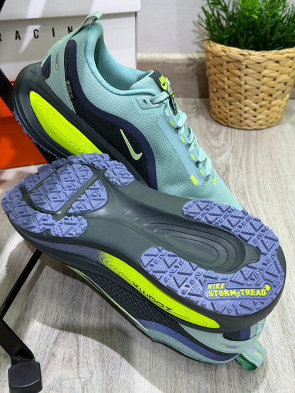 Nike Vomero 18 Goretex