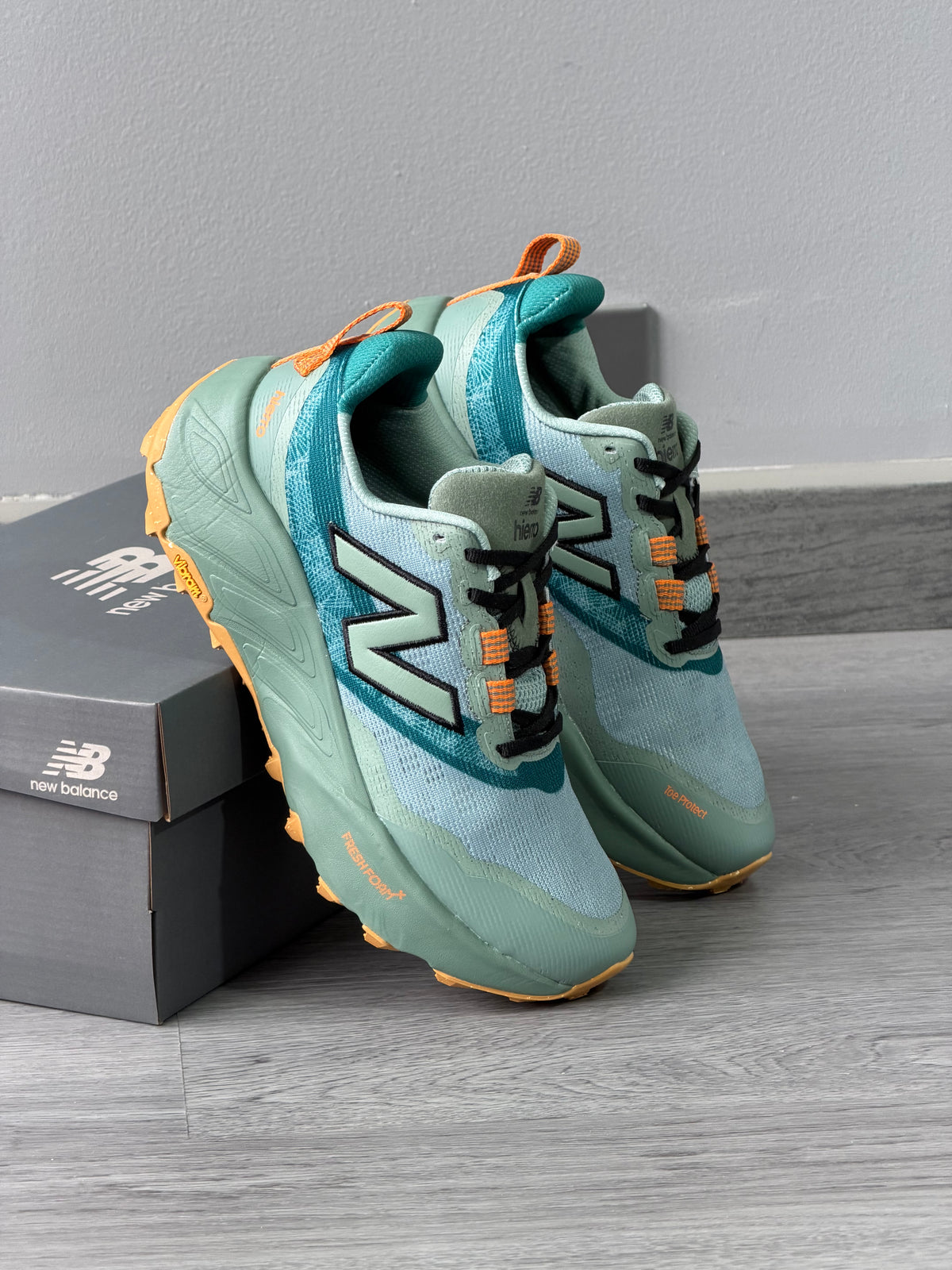 New Balance Hierro