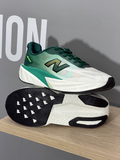 NEW BALANCE REBEL