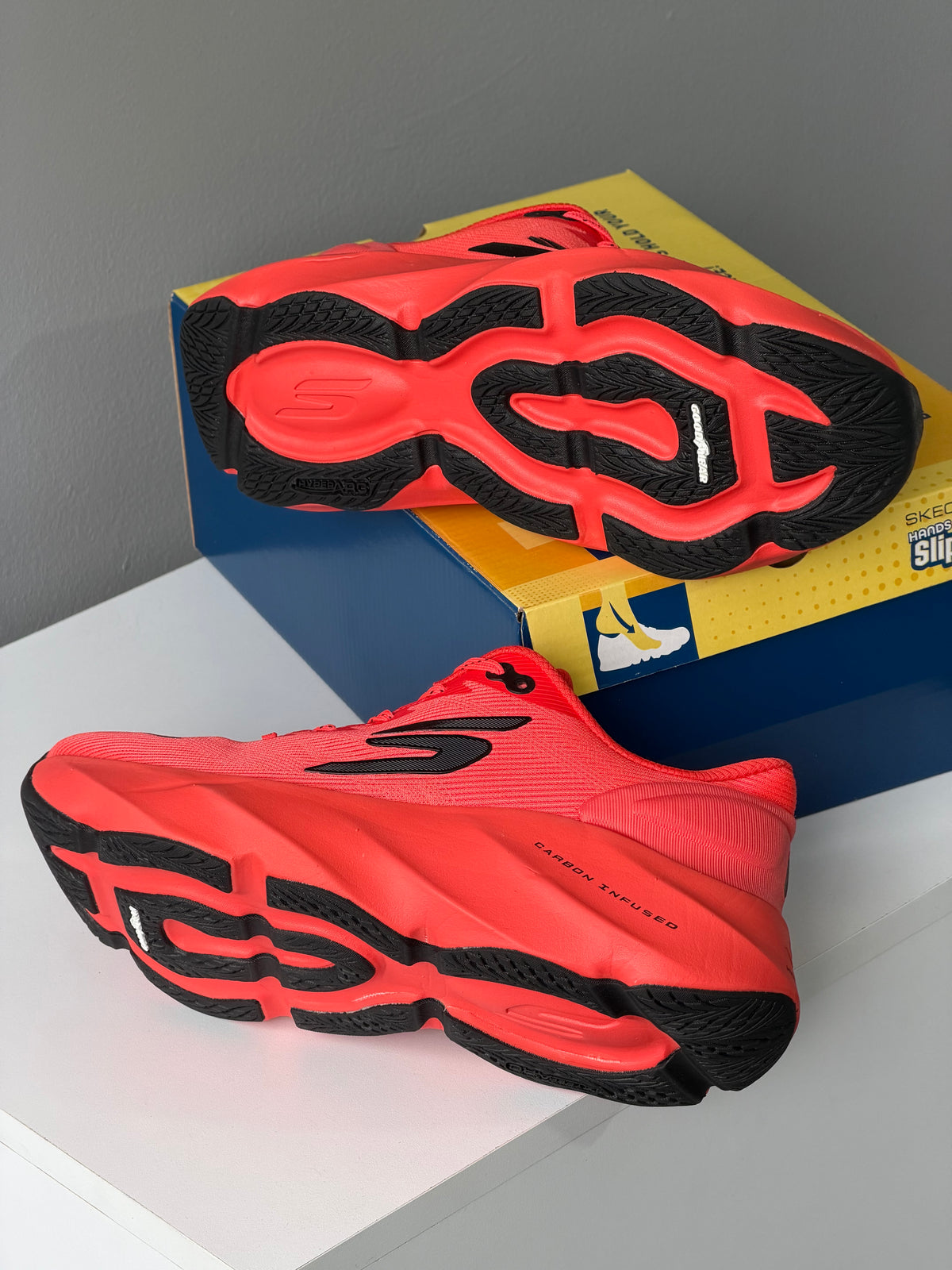 Skechers AEROBURST