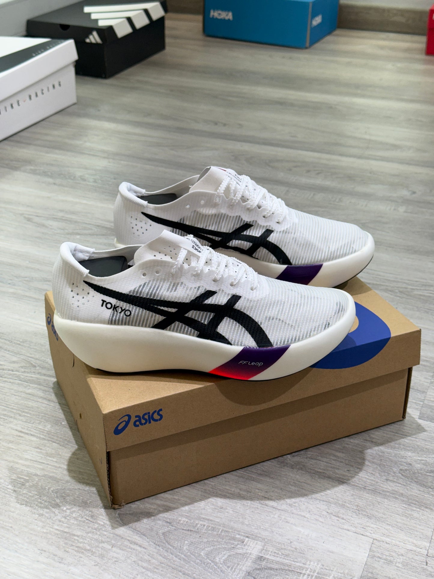 Asics TOKYO