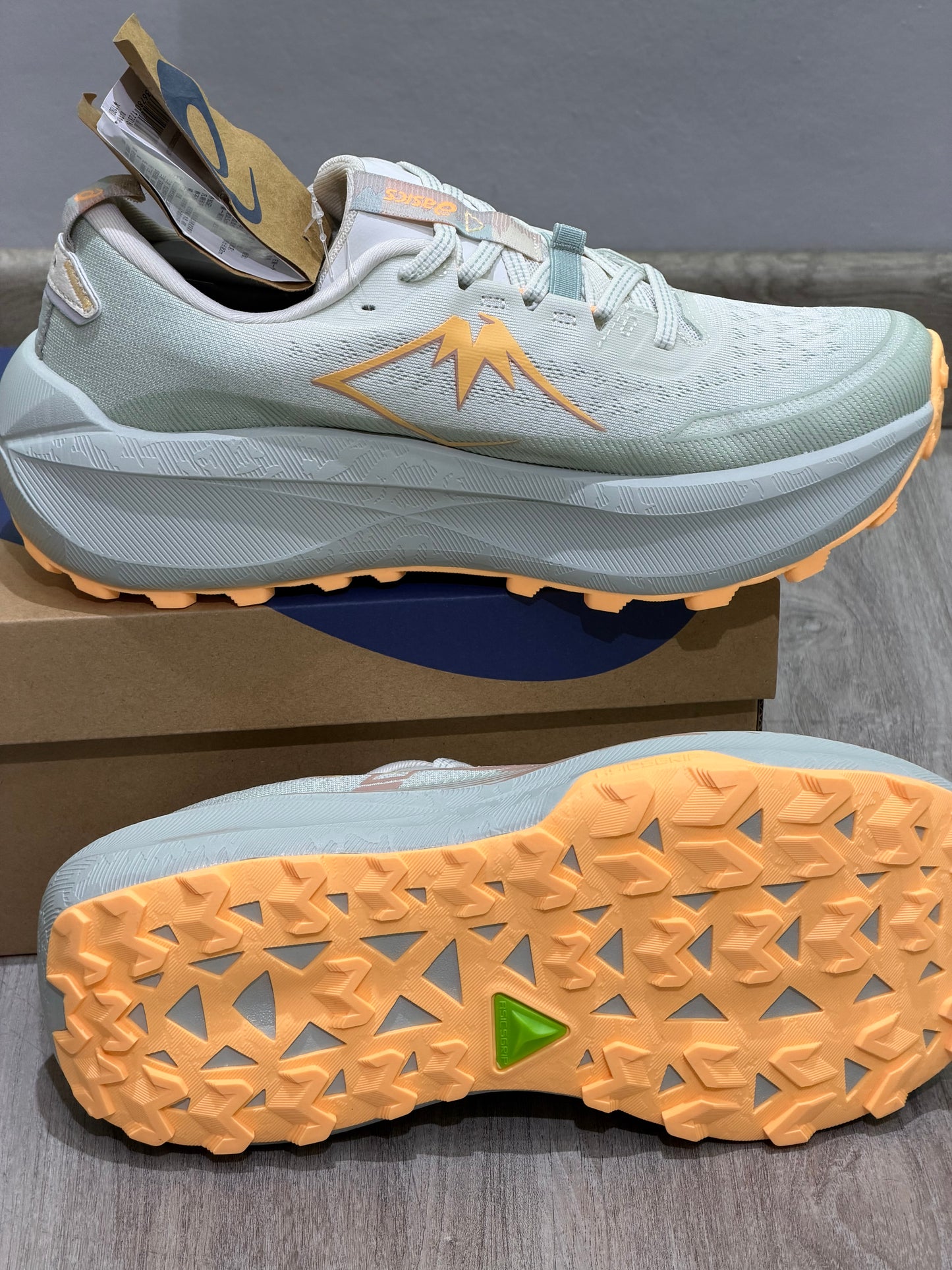 ASICS TRABUCO MAX 4