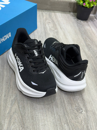 HOKA BONDI 9