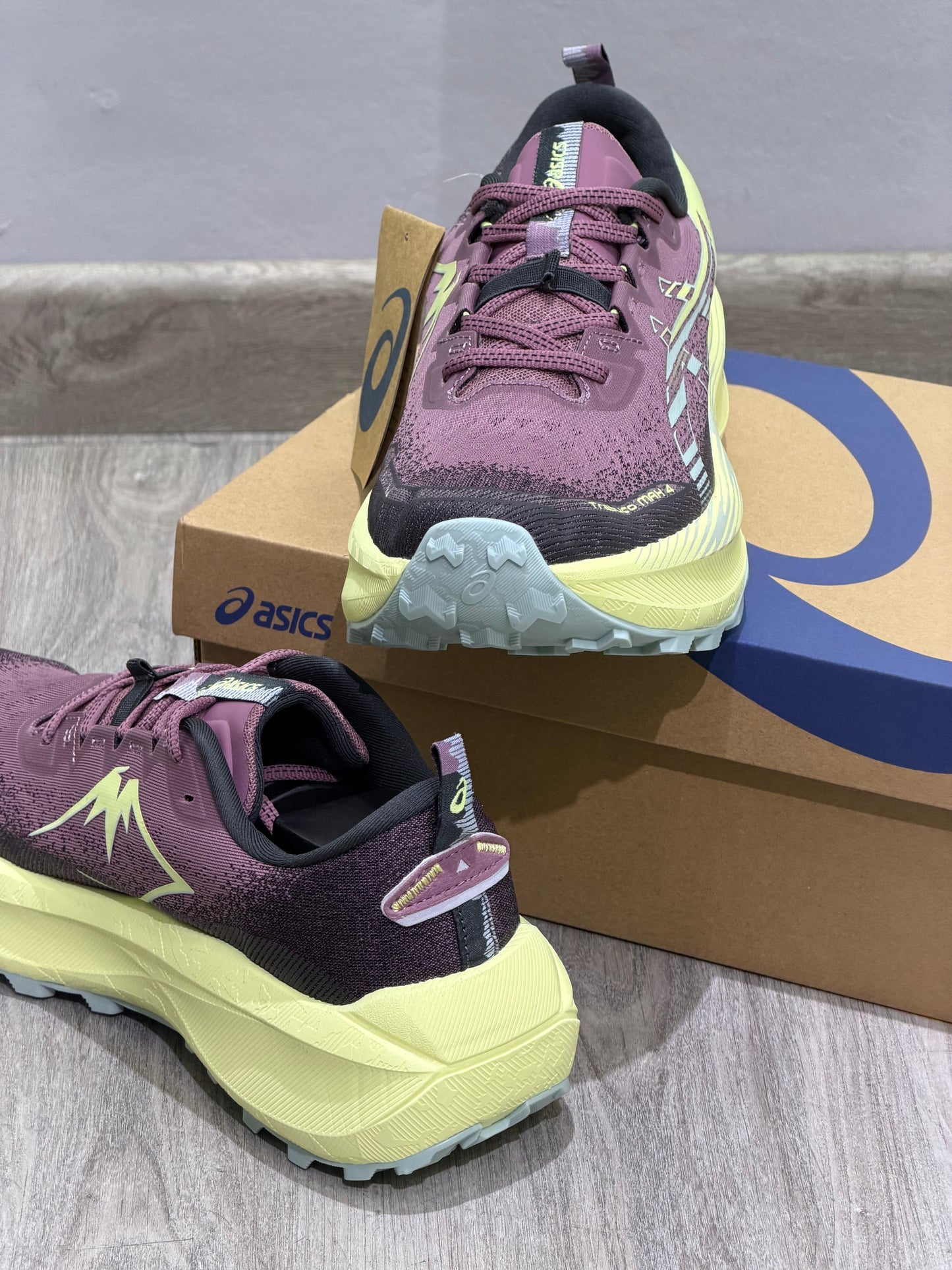 ASICS TRABUCO MAX 4