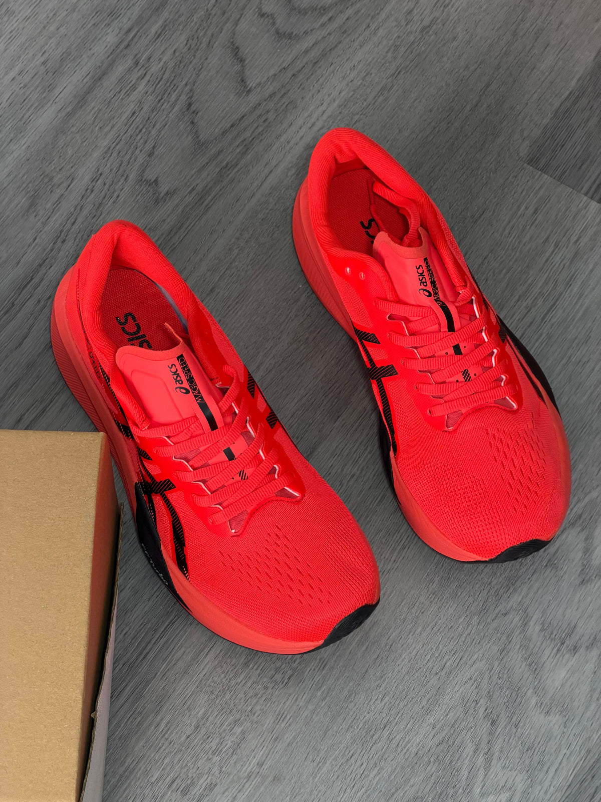 Asics MAGIC SPEED