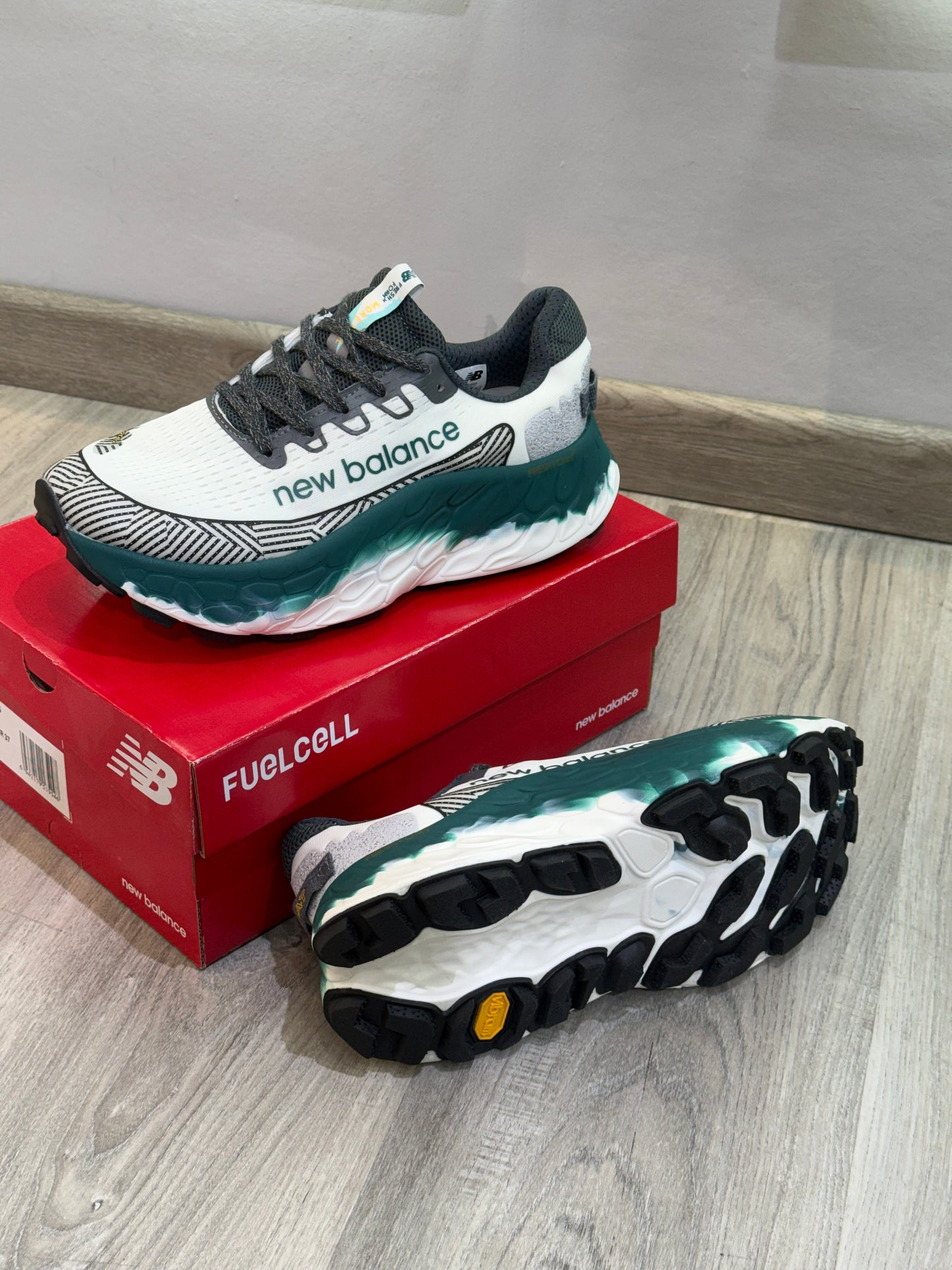 New Balance More Trail