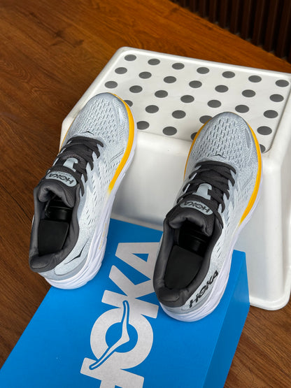 Hoka CLIFTON 8