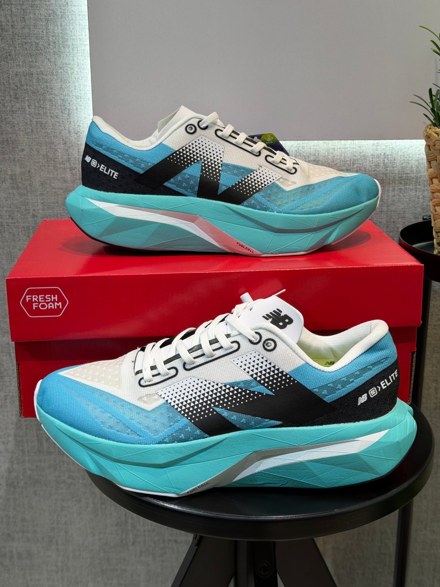 New balance ELITE V4