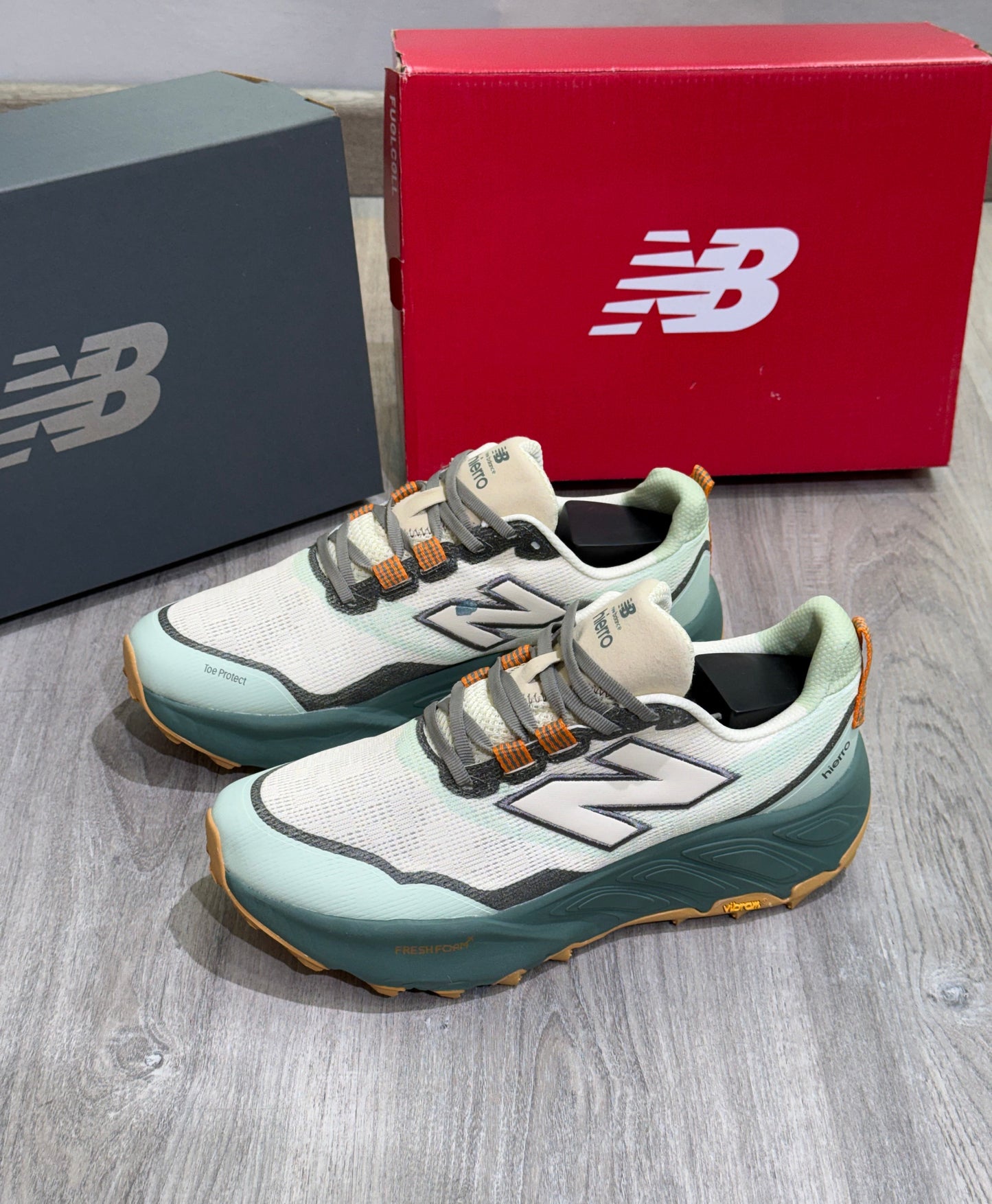 NEW BALANCE HIERRO