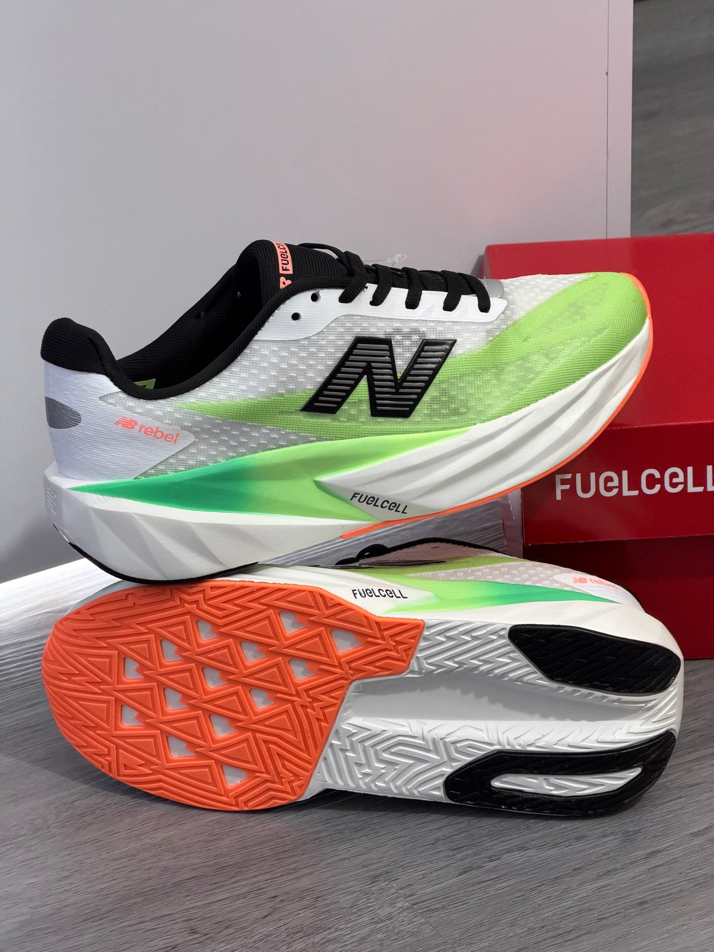 New balance rebel V5