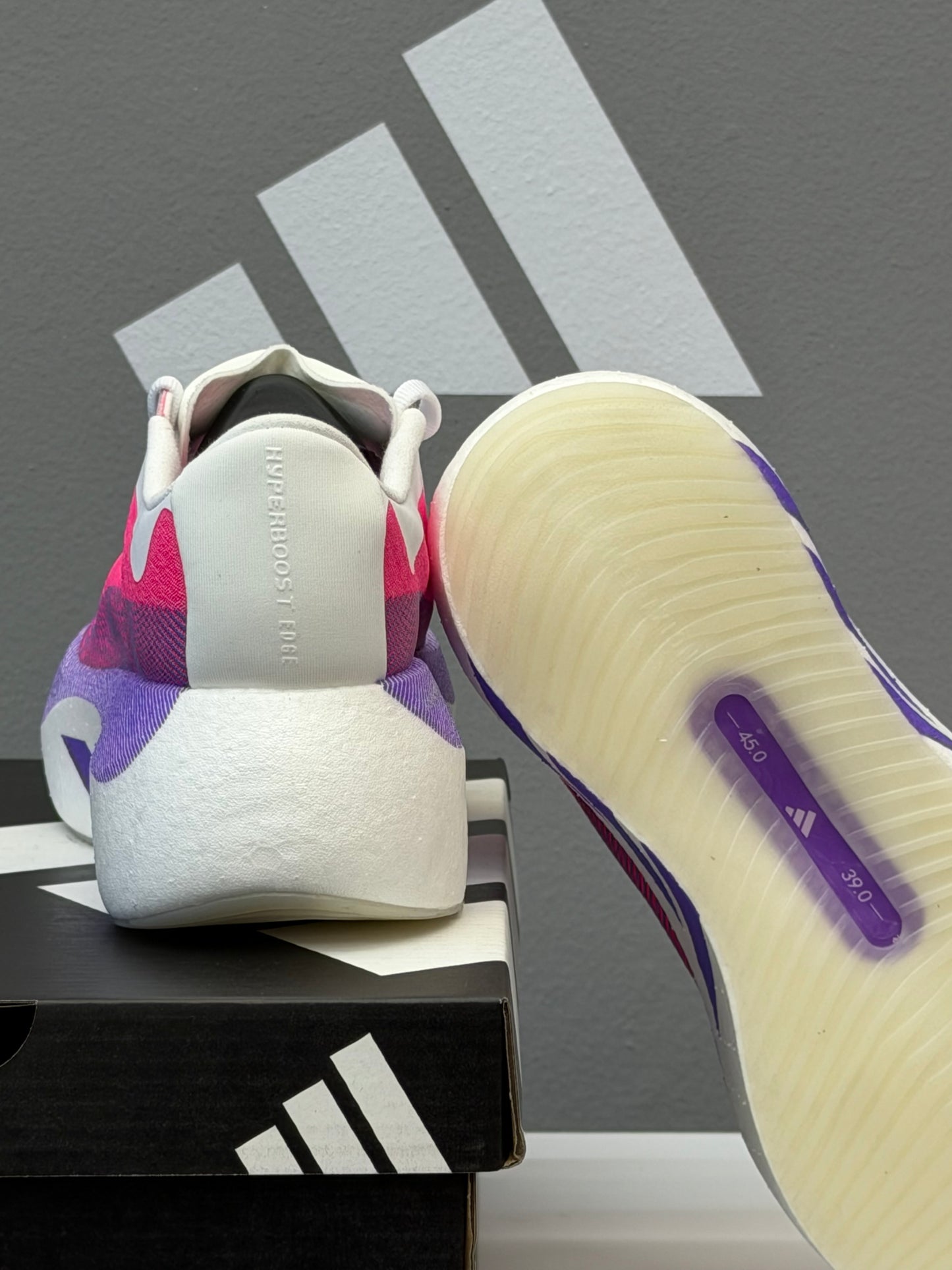 ADIDAS HYPERBOOST