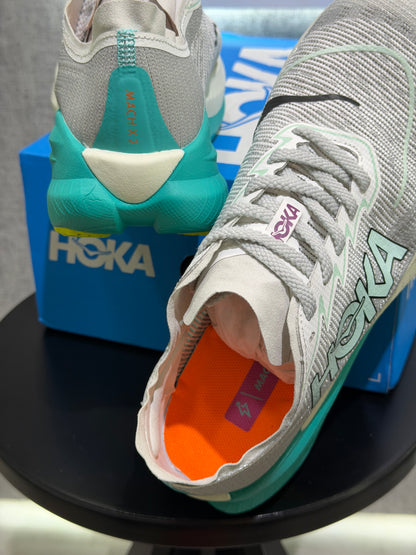 Hoka MACH X2