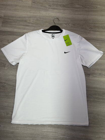 Camiseta NIKE Dri-FitB