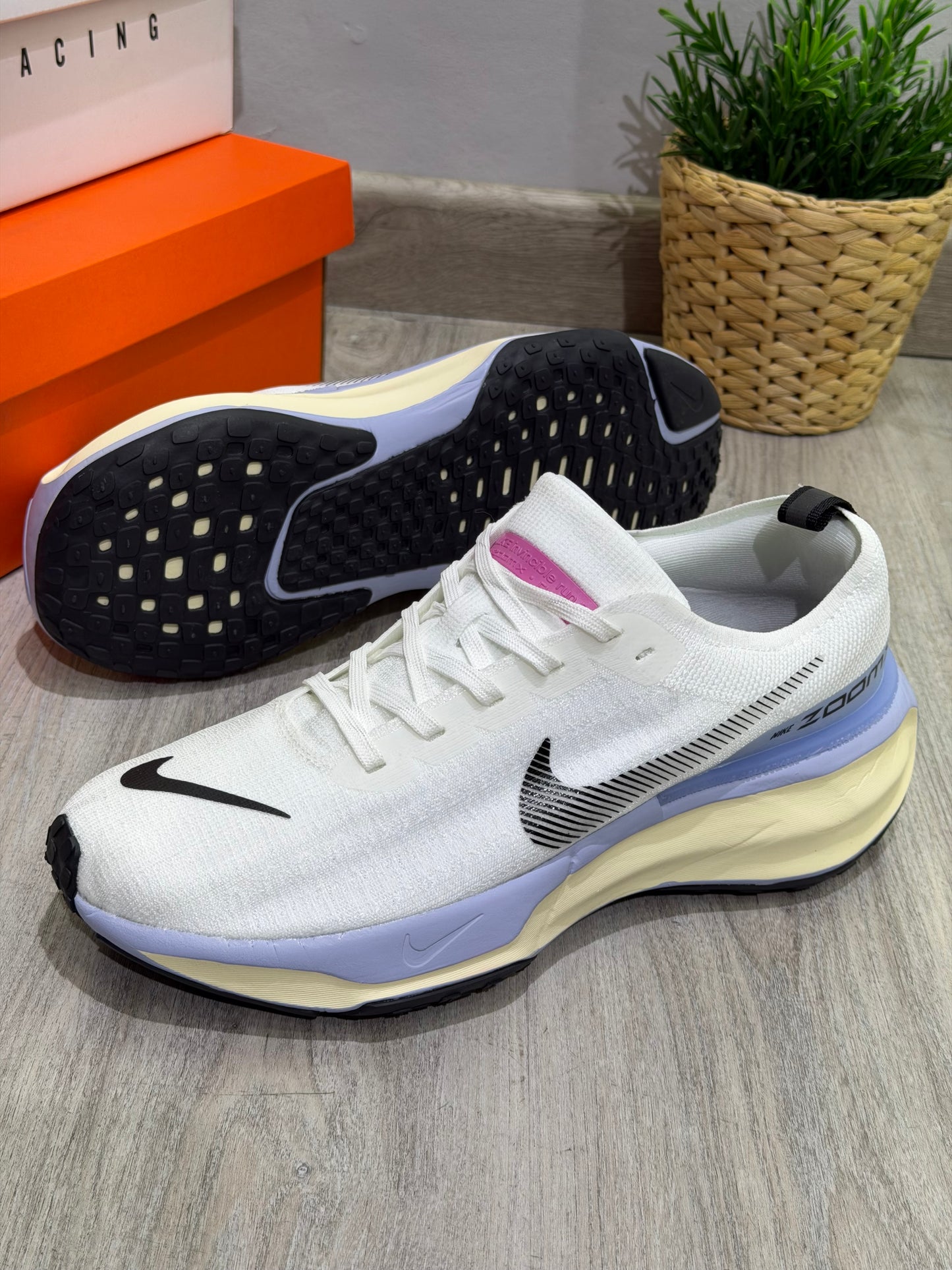 Nike Invincible run 3
