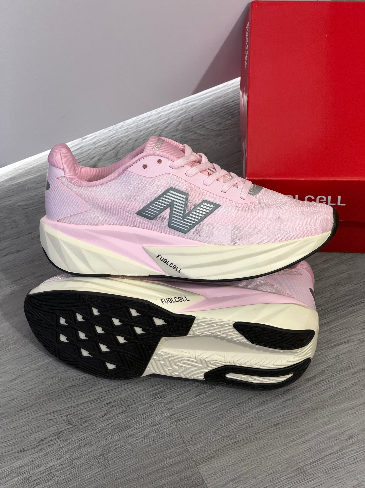 New balance rebel V5