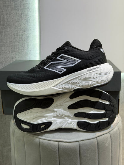 NEW BALANCE 880