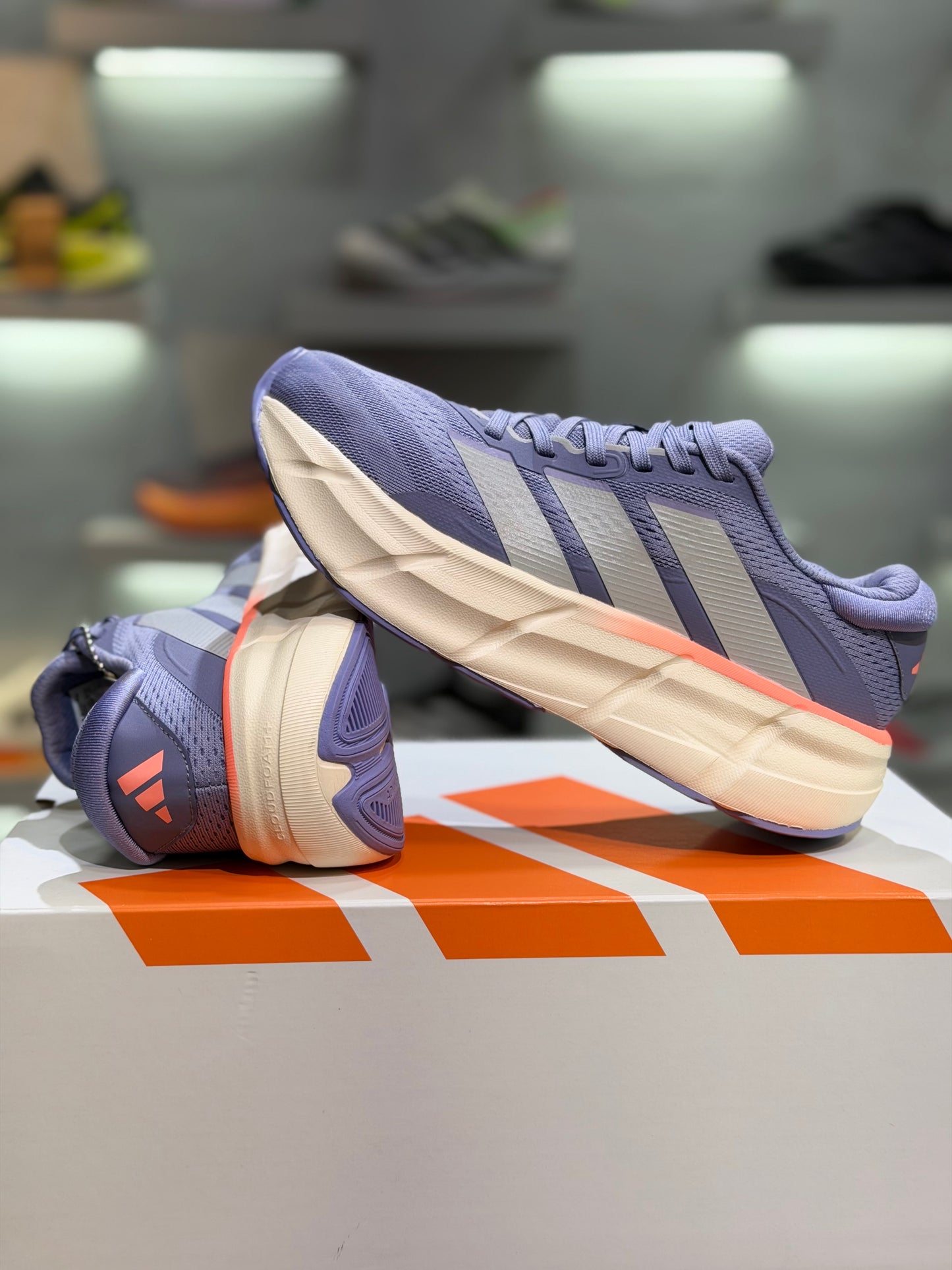 Adidas Questar 4