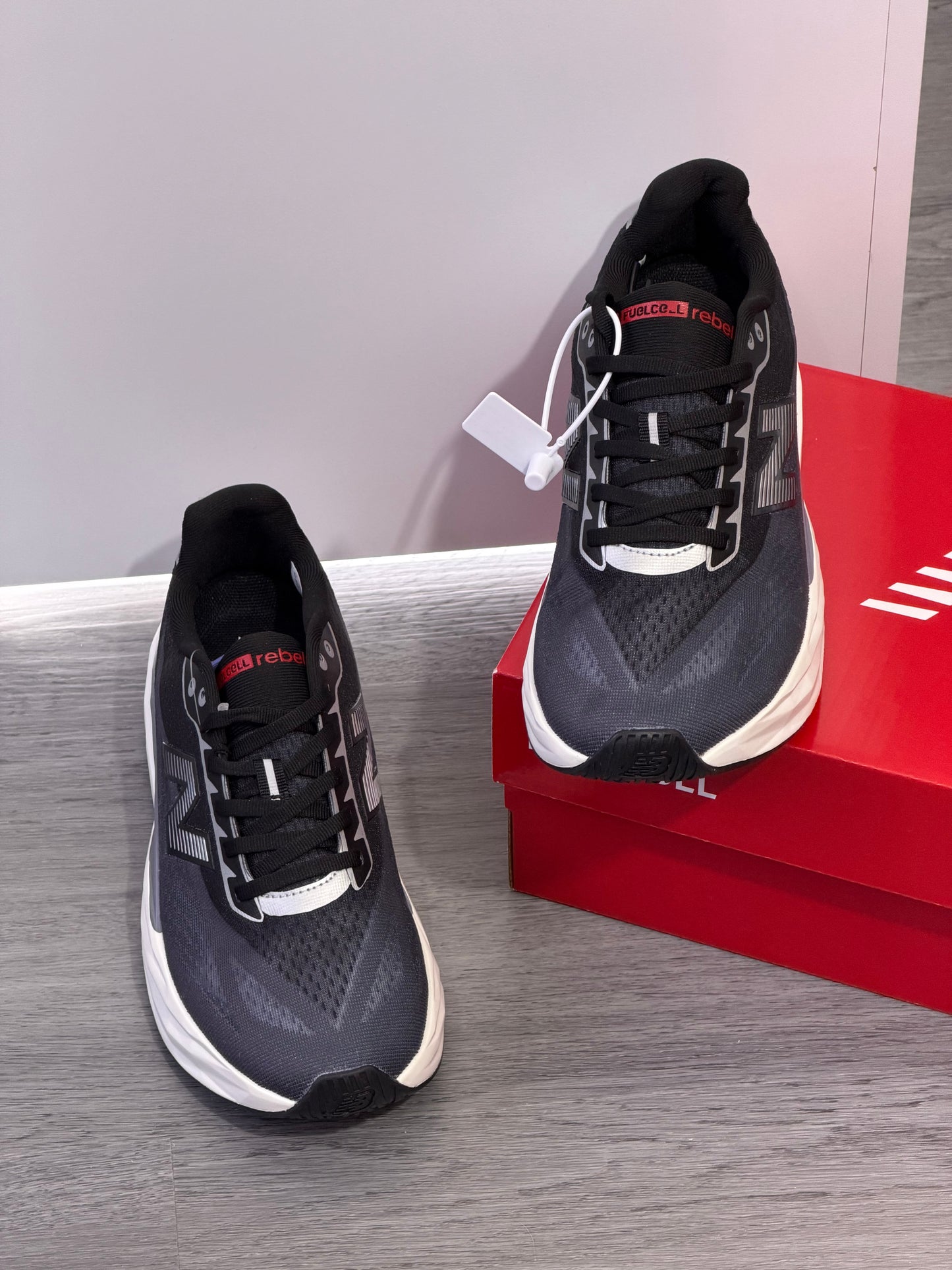New balance rebel V5