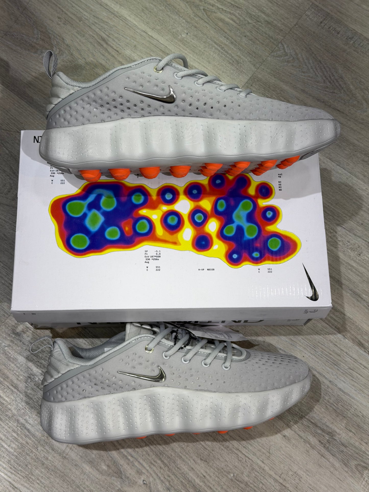 Nike Mind 002