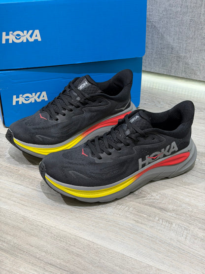 Hoka Clifton 10