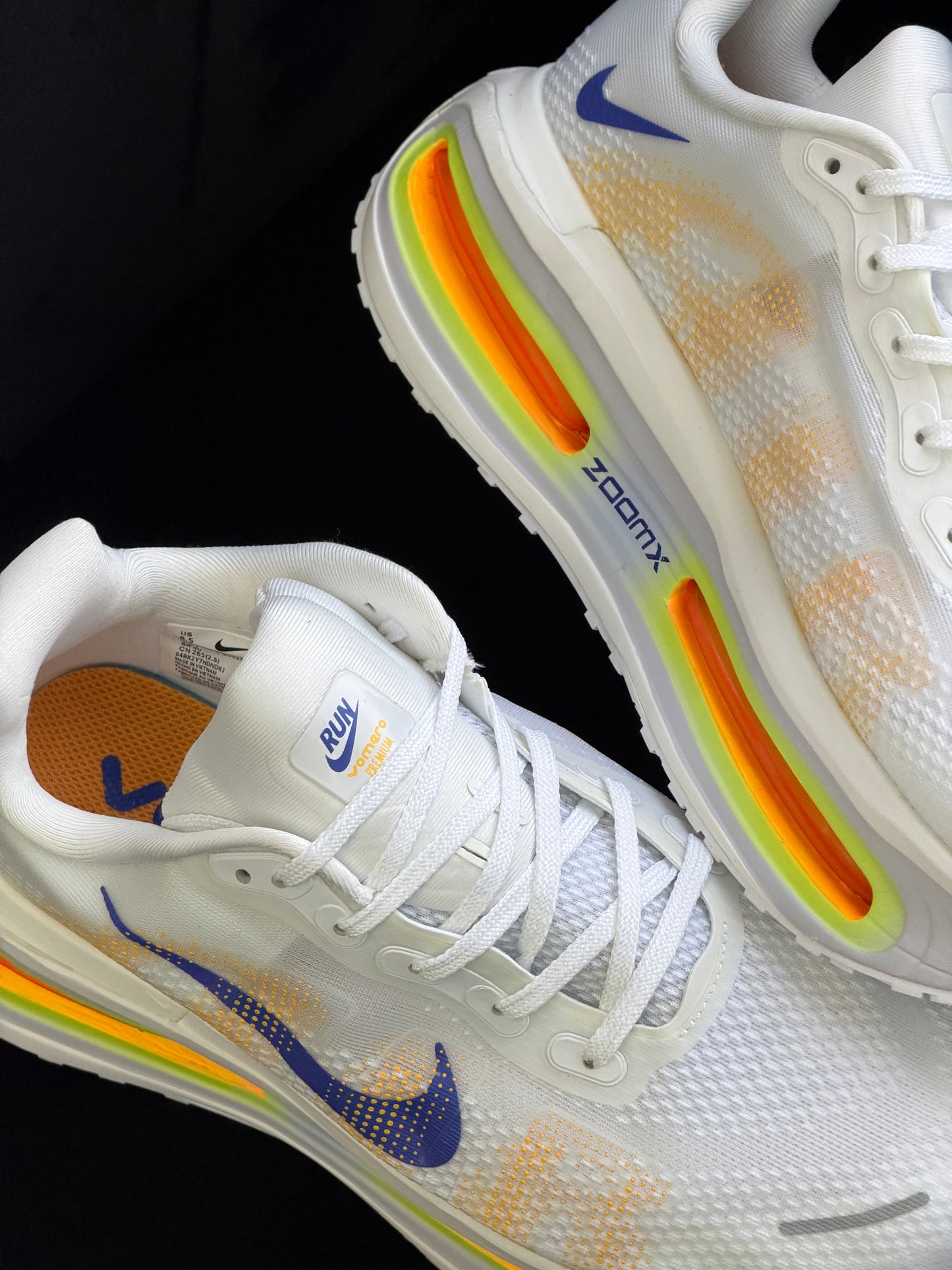 NIKE VOMERO PREMIUM