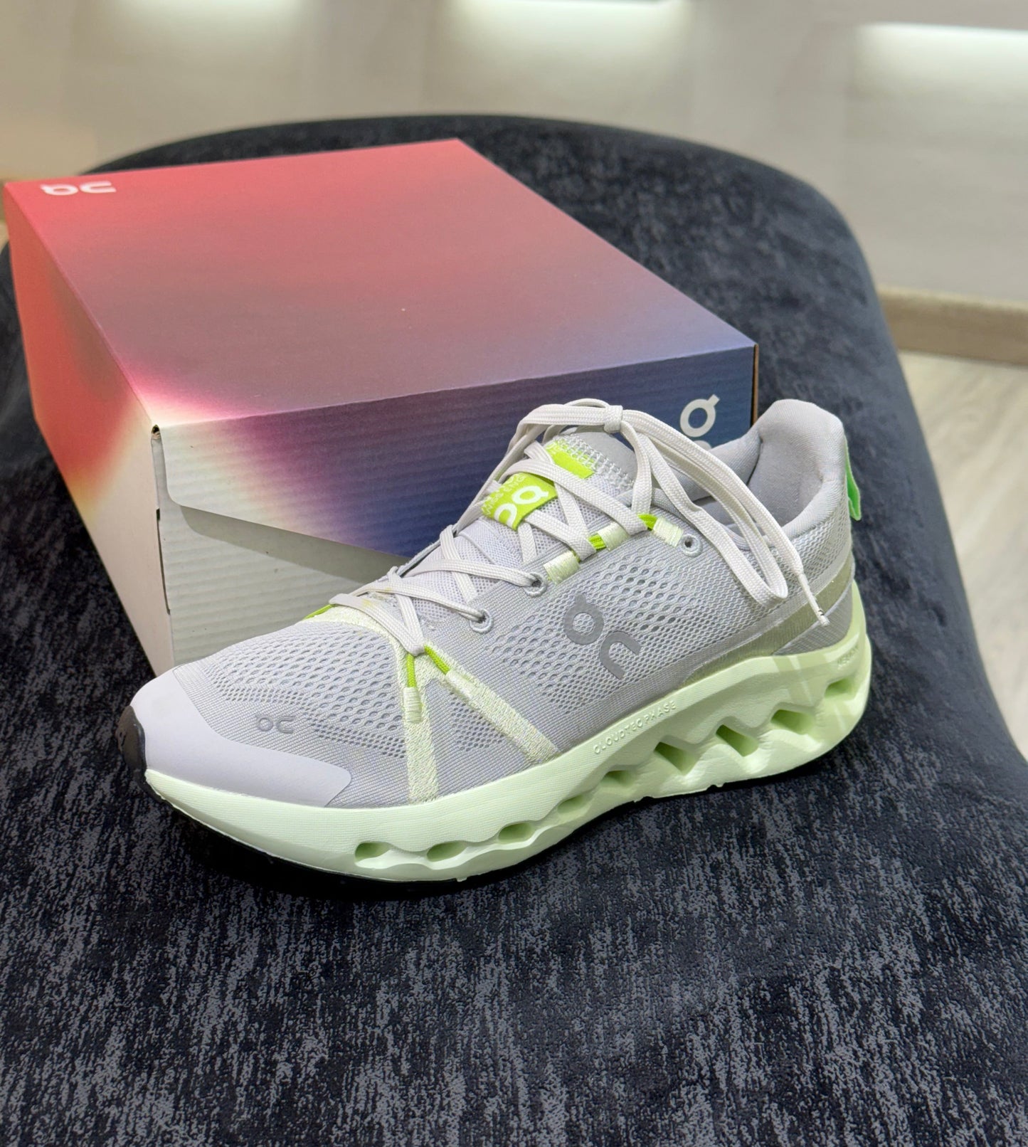 On Cloudsurfer Trail