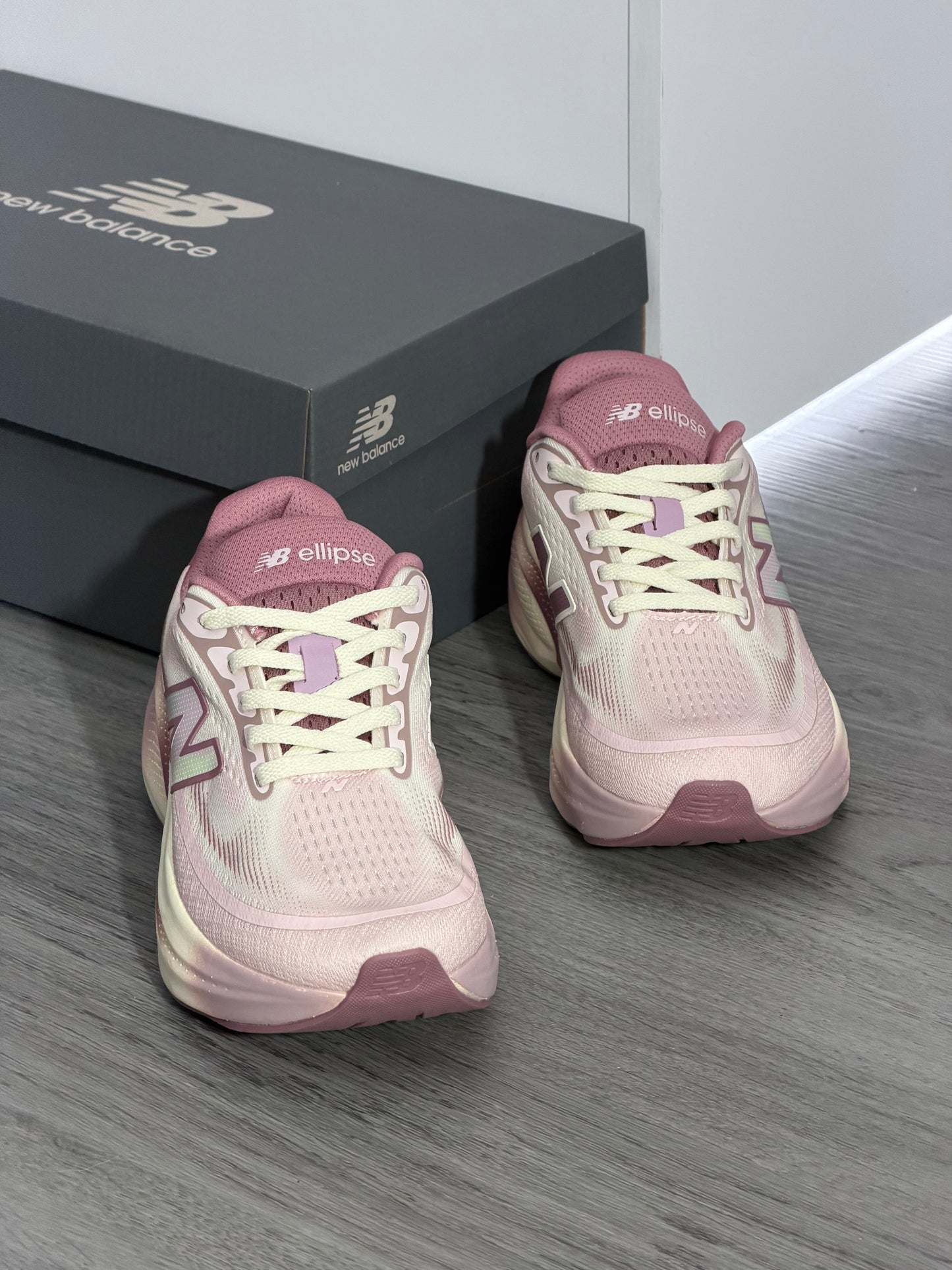 NEW BALANCE ELLIPSE