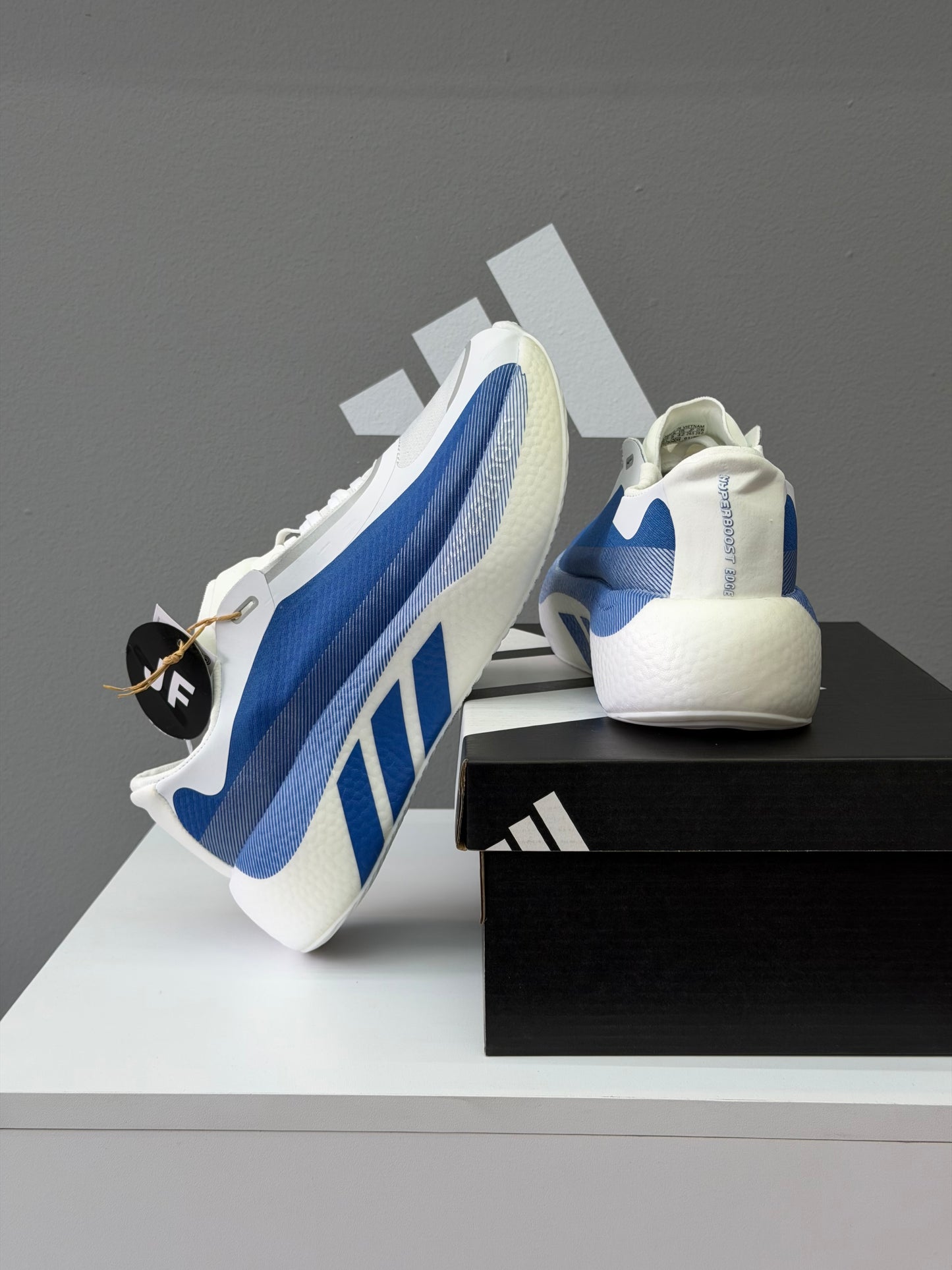 Hyperboost