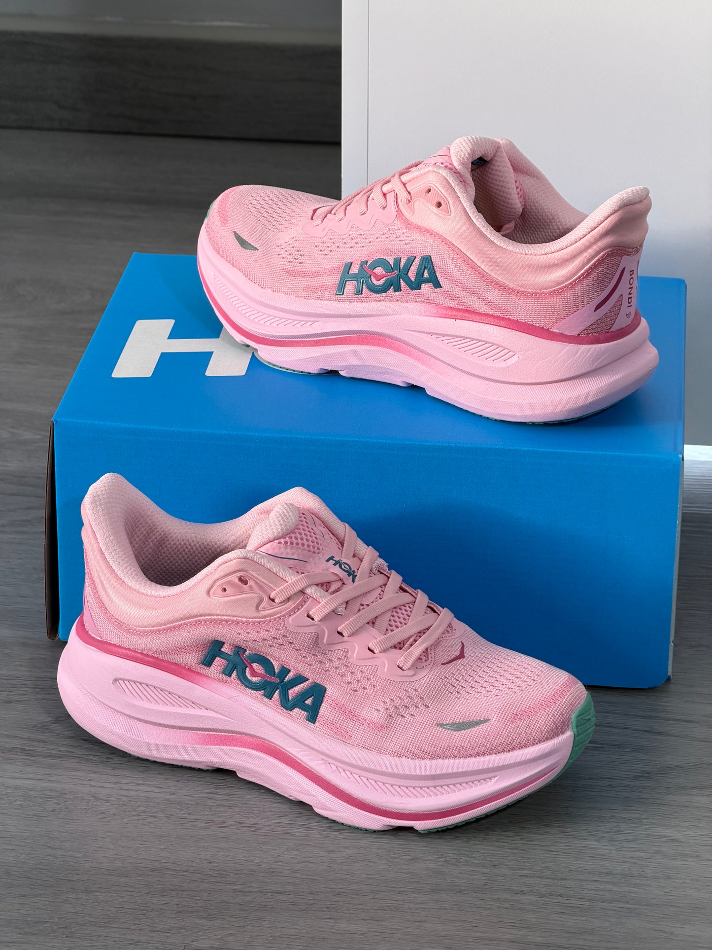 HOKA BONDI 9