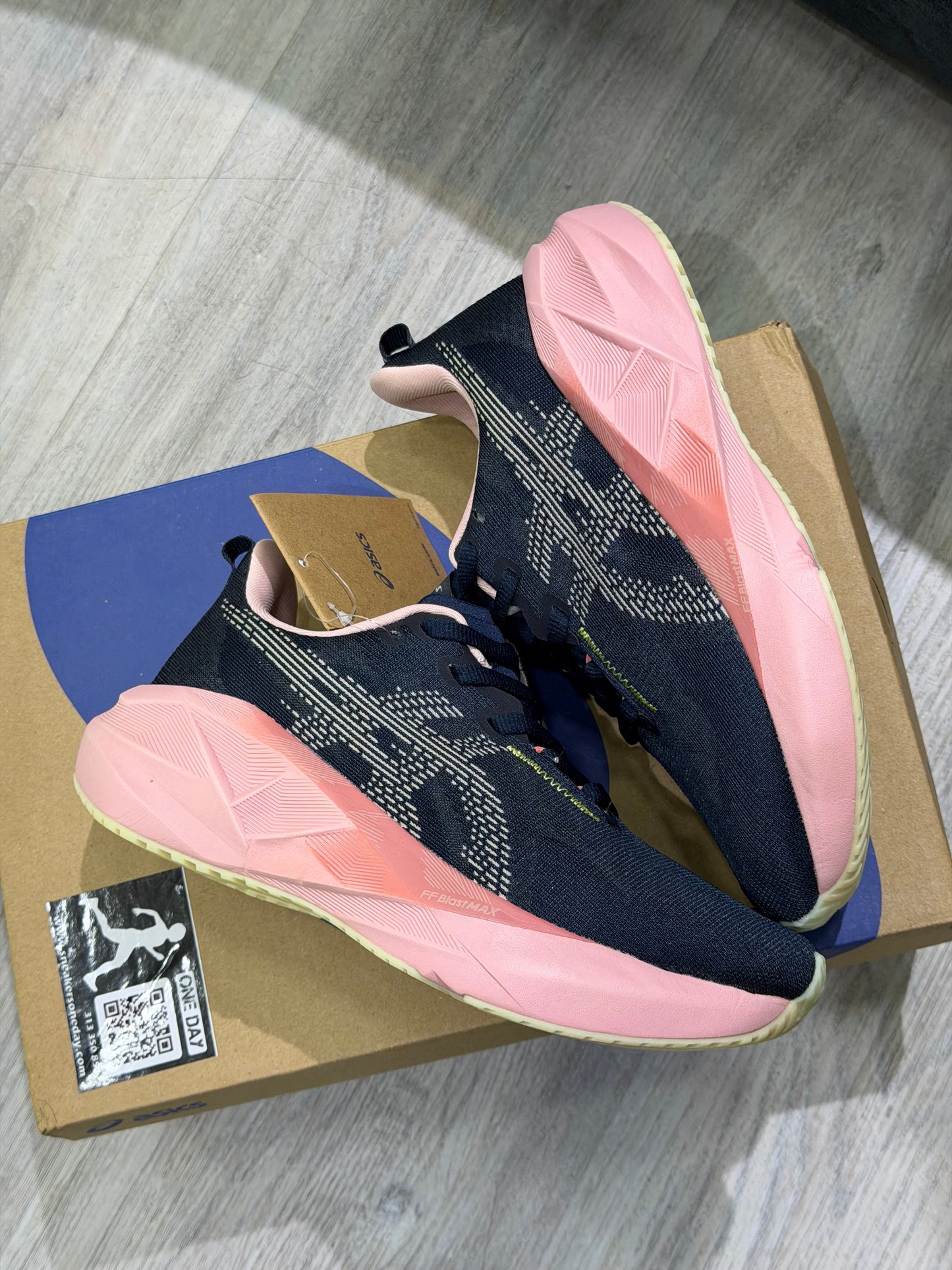 Asics Novablast 5