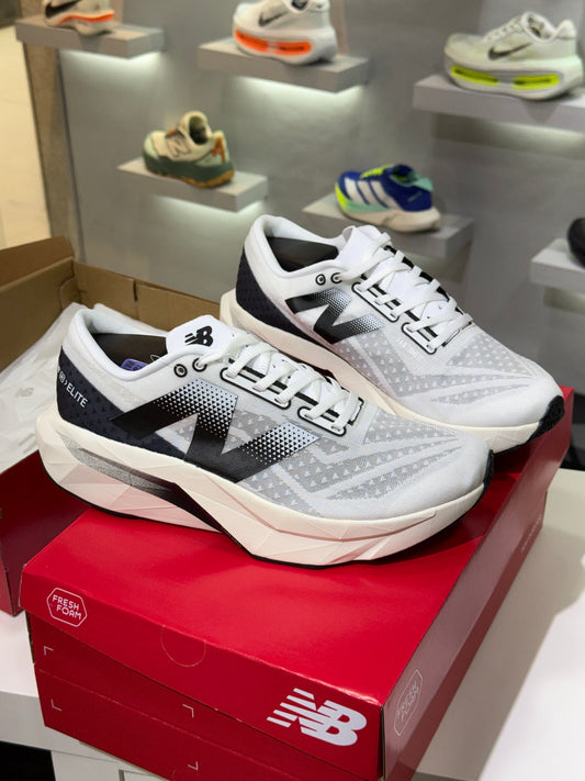 NEW BALANCE ELITE V4