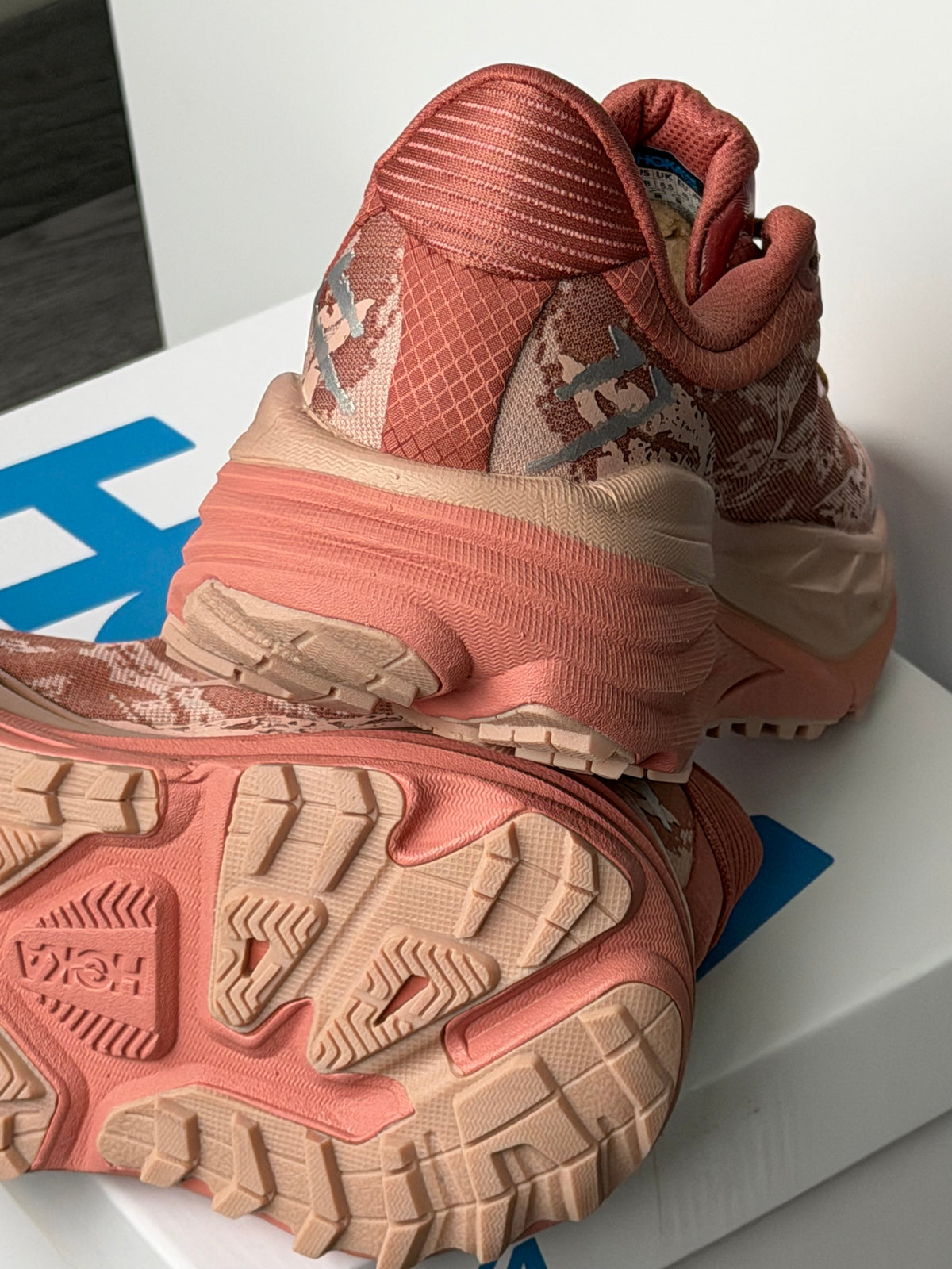 Hoka Stinson 7