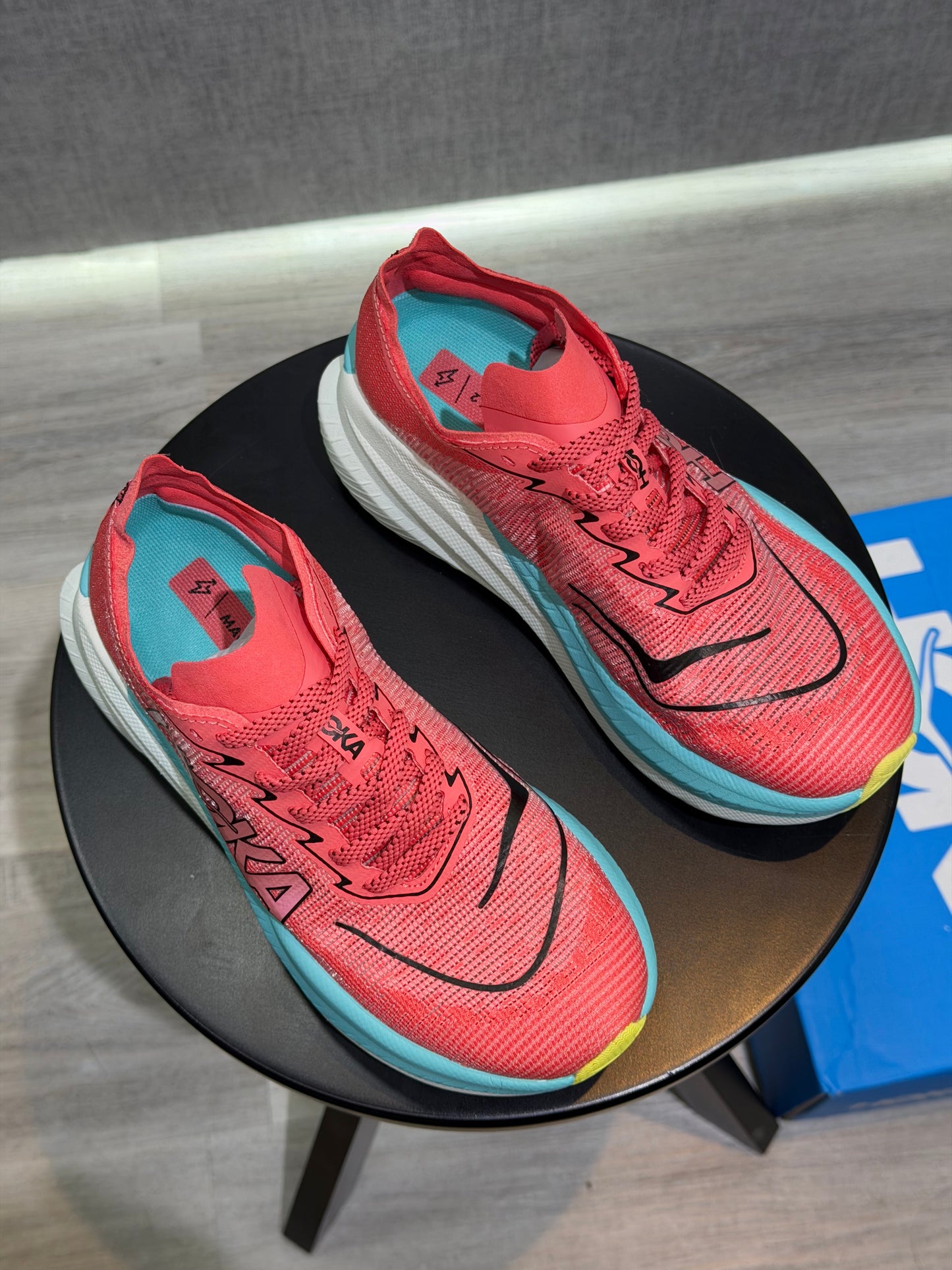 Hoka MACH X2