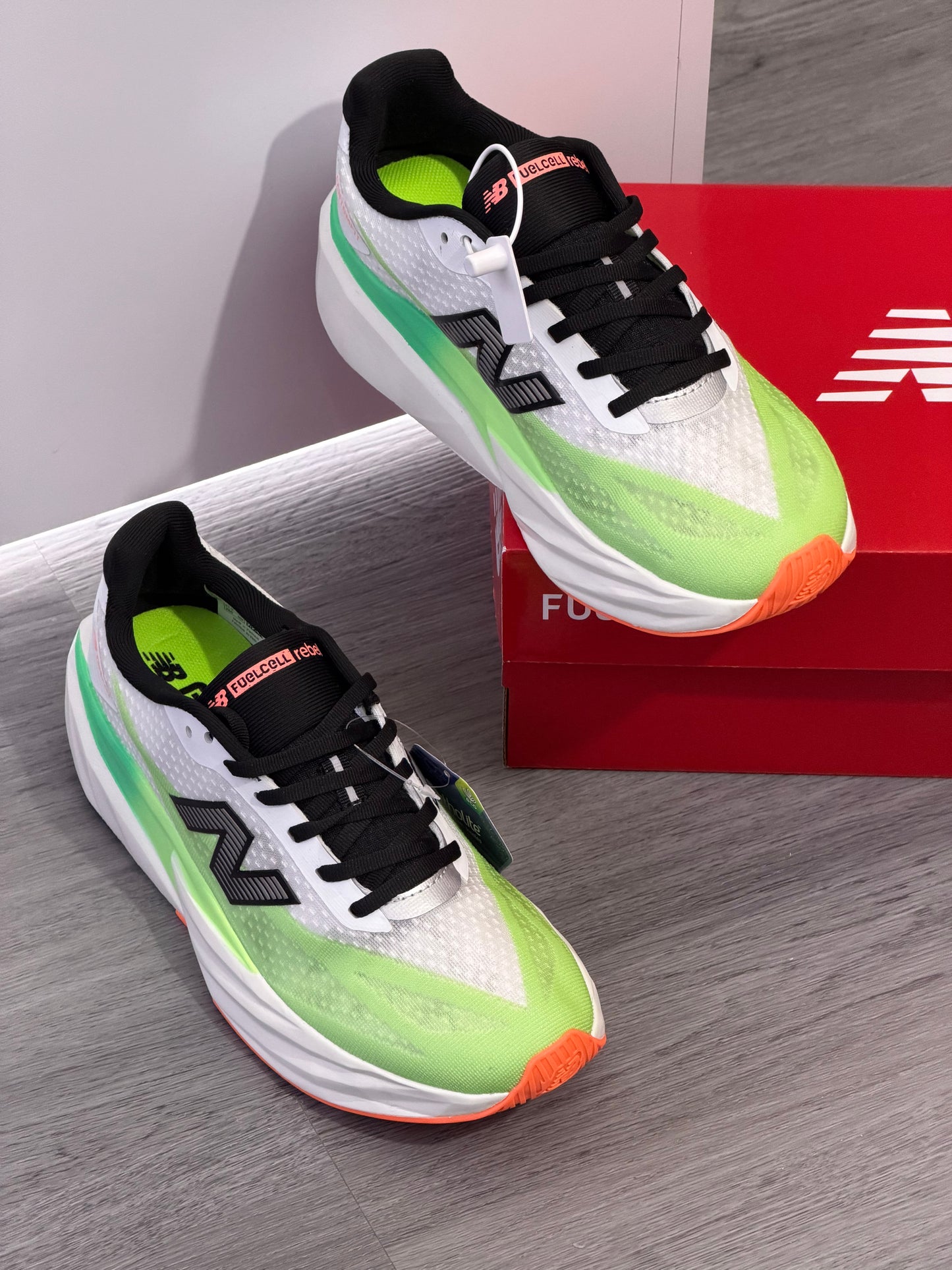 New balance rebel V5