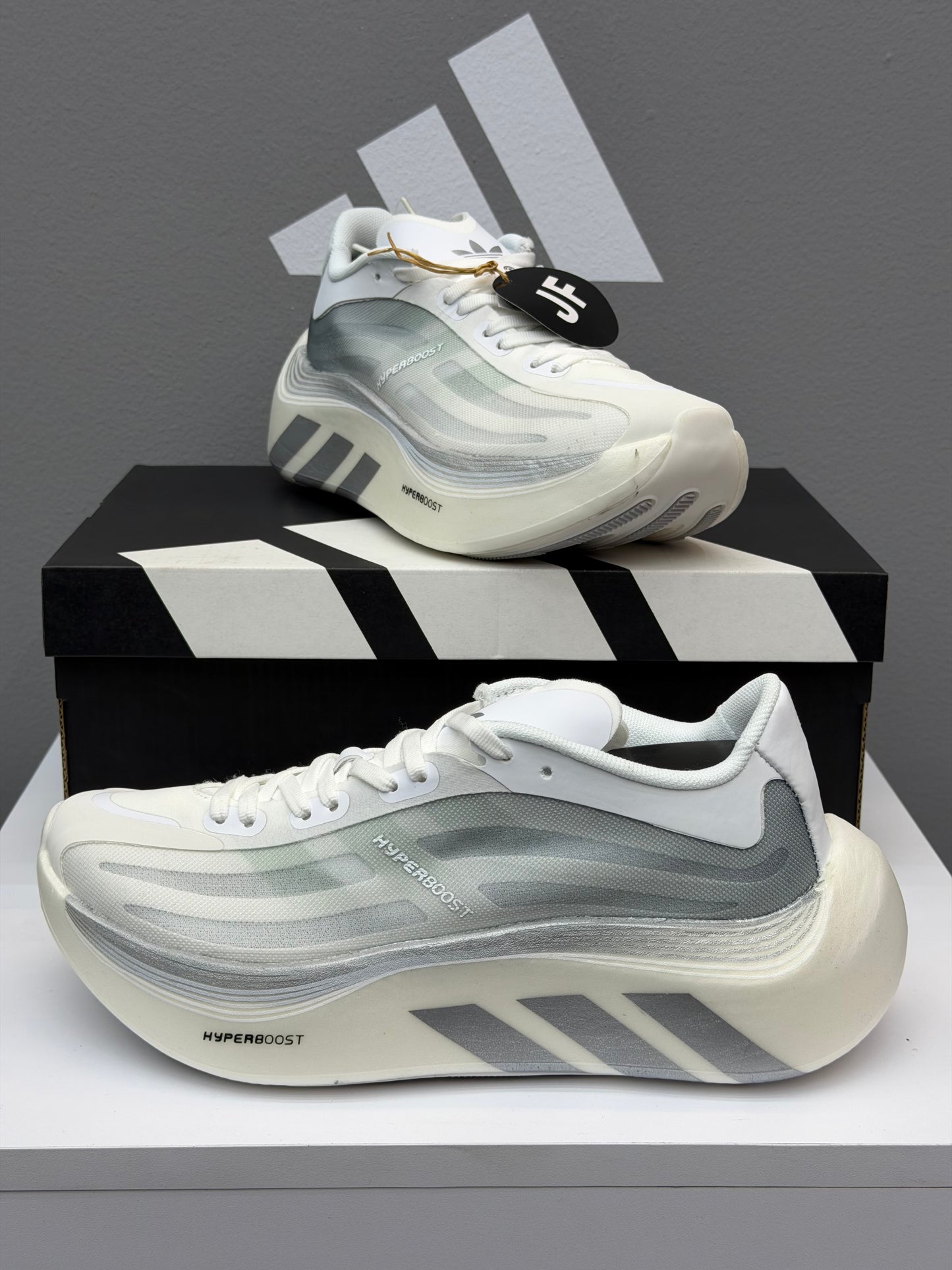 Hyperboost