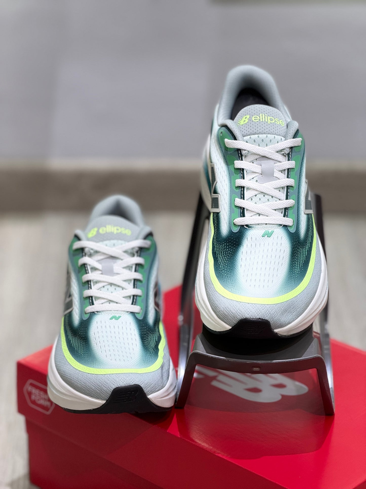 New balance ellipse V1