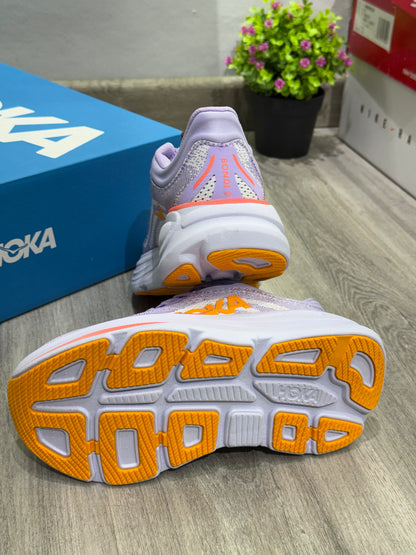 HOKA BONDI 9