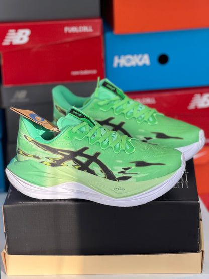 ASICS SUPERBLAST 3