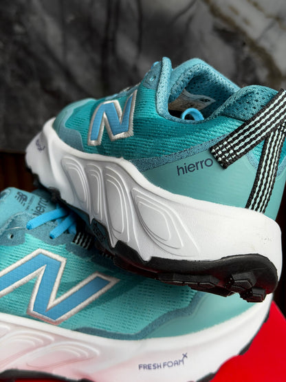 New balance Hierro